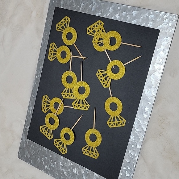 Plastic Crystal Heels and Engagement Ring Picks - Picture 7 of 12